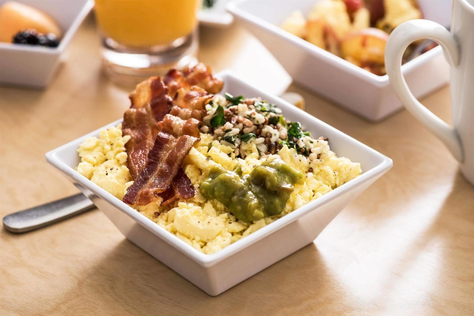 Hyatt Place Bloomington Indiana Zewnętrze zdjęcie